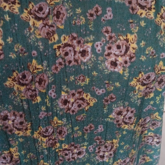 Free People Top In Green Sage Mini Floral - Picture 9 of 9